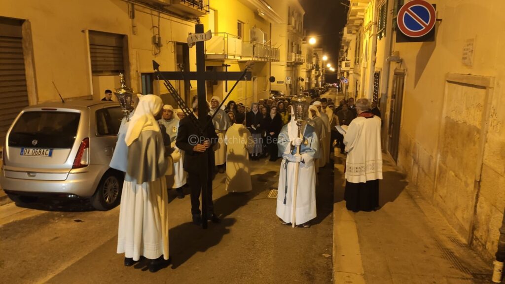 parrocchia san bernardino molfetta - via crucis parrocchiale settimana santa domenica delle palme